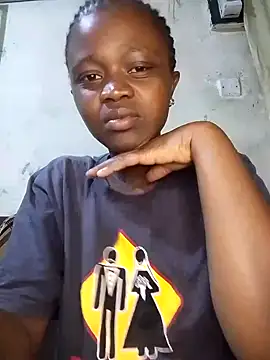 Carinasweets online show from June 20, 2026, 3:28 pm