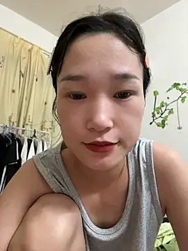 Snapshot of yi01 chatting on June 2, 2026, 5:46 pm yi01 online show from June 2, 2026, 5:46 pm