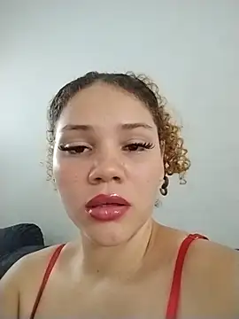 RoouseSiren online show from July 9, 2026, 9:58 pm