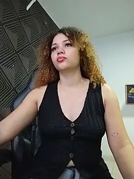 RoouseSiren online show from July 16, 2026, 8:50 pm
