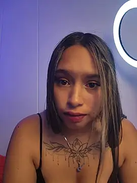 Snapshot of Evangeline_Salas chatting on July 8, 2026, 2:29 pm Evangeline Salas online show from July 8, 2026, 2:29 pm