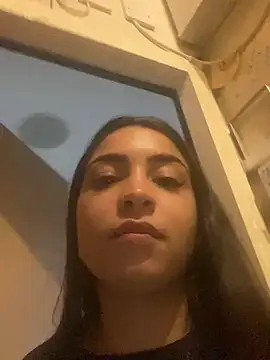naomiiii55 online show from July 5, 2026, 12:34 pm