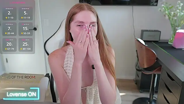 Snapshot of Vesnyshka_ chatting on July 31, 2026, 12:43 am Vesnyshka online show from July 31, 2026, 12:43 am