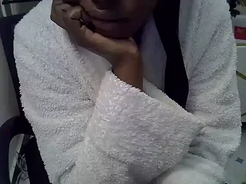 Snapshot of Ndanu_Ercie chatting on July 15, 2026, 11:12 pm Ndanu Ercie online show from July 15, 2026, 11:12 pm