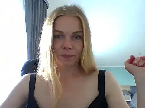 Snapshot of Tina5394 chatting on June 2, 2026, 9:53 am Tina5394 online show from June 2, 2026, 9:53 am