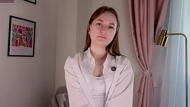 Snapshot of LeishaChamblee chatting on July 1, 2026, 1:17 am LeishaChamblee online show from July 1, 2026, 1:17 am