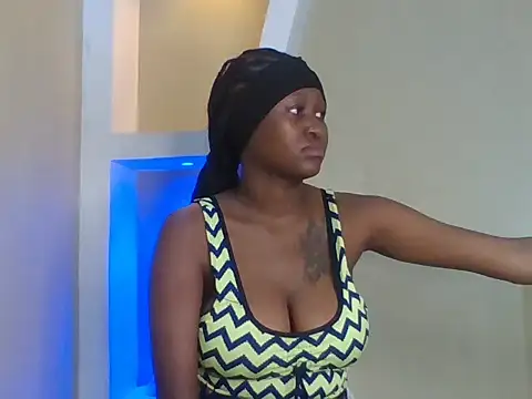 Snapshot of _Empress chatting on June 24, 2026, 7:55 pm Empress online show from June 24, 2026, 7:55 pm