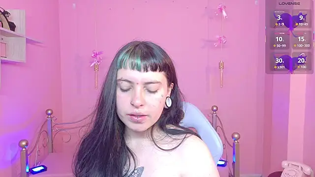  sofia smth xx online show from June 18, 2026, 1:16 pm
