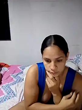 Snapshot of Cielo_777_ chatting on July 17, 2026, 3:04 am Cielo 777 online show from July 17, 2026, 3:04 am
