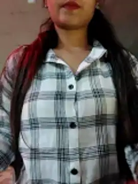 Snapshot of Sweet_pihu__ chatting on June 1, 2026, 11:43 am Sweet pihu online show from June 1, 2026, 11:43 am