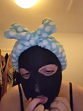 Snapshot of lisakuba chatting on June 2, 2026, 4:56 am lisakuba online show from June 2, 2026, 4:56 am