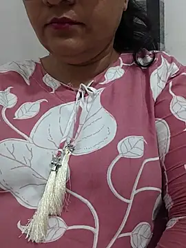 Snapshot of manjusrma005 chatting on June 2, 2026, 6:30 pm manjusrma005 online show from June 2, 2026, 6:30 pm