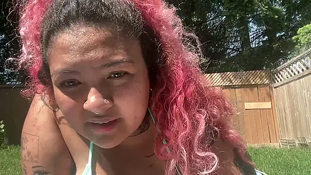 Snapshot of chilepinaaa chatting on May 27, 2026, 9:55 pm chilepinaaa online show from May 27, 2026, 9:55 pm