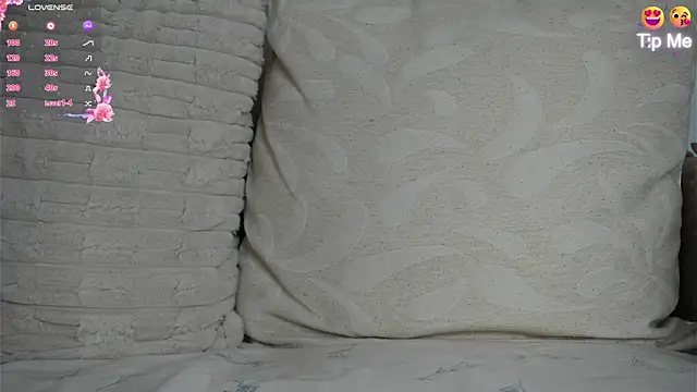 Snapshot of Sweetpussyhot_ chatting on July 15, 2026, 9:16 am Sweetpussyhot online show from July 15, 2026, 9:16 am