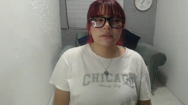 Snapshot of beckysexyhot chatting on May 28, 2026, 2:45 pm beckysexyhot online show from May 28, 2026, 2:45 pm