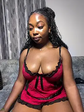 Snapshot of Hot_Candyy_ chatting on June 3, 2026, 2:33 pm Hot Candyy online show from June 3, 2026, 2:33 pm