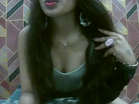 Snapshot of Hot-Mahiraa chatting on May 30, 2026, 8:36 pm Hot-Mahiraa online show from May 30, 2026, 8:36 pm