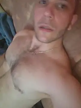 Snapshot of Salvatore96187 chatting on August 3, 2026, 4:24 pm Salvatore96187 online show from August 3, 2026, 4:24 pm