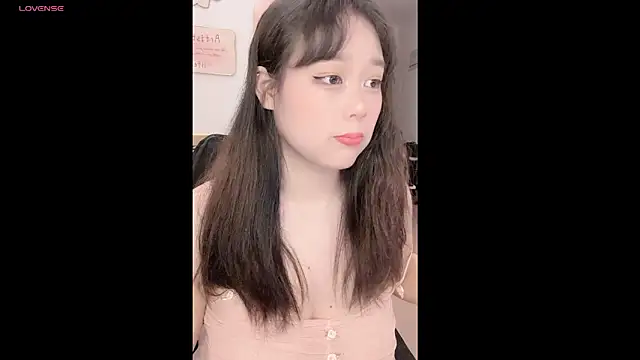 Snapshot of bibishila chatting on June 10, 2026, 12:06 pm bibishila online show from June 10, 2026, 12:06 pm