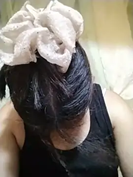 -Hatybi- online show from June 28, 2026, 6:52 am