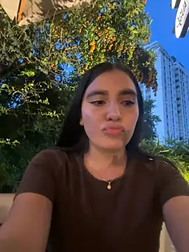 Snapshot of HaileyBieber_ chatting on June 1, 2026, 11:26 pm HaileyBieber online show from June 1, 2026, 11:26 pm