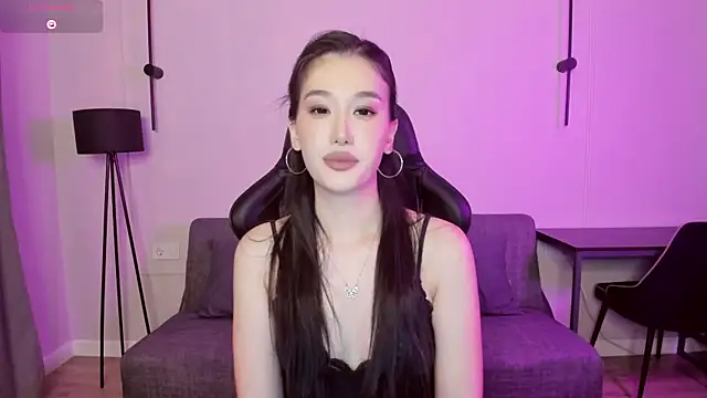 Snapshot of lilly_mighty chatting on June 22, 2026, 6:49 pm lilly mighty online show from June 22, 2026, 6:49 pm