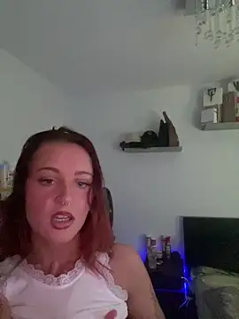 PoisonIvy x online show from June 2, 2026, 12:38 pm