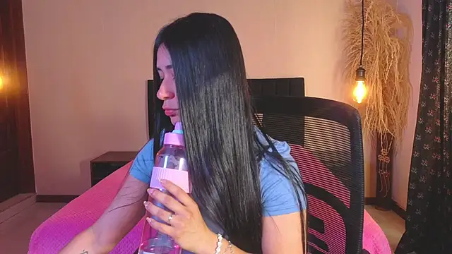 Snapshot of jackiie_ chatting on July 18, 2026, 1:30 pm jackiie online show from July 18, 2026, 1:30 pm