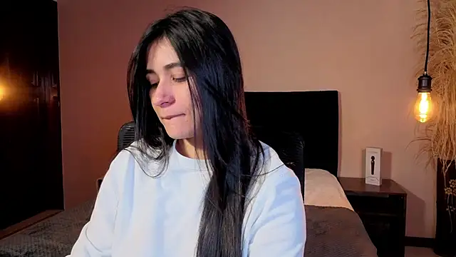 Snapshot of jackiie_ chatting on June 3, 2026, 2:33 pm jackiie online show from June 3, 2026, 2:33 pm