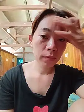 Snapshot of -Trinina- chatting on June 1, 2026, 3:18 am -Trinina- online show from June 1, 2026, 3:18 am