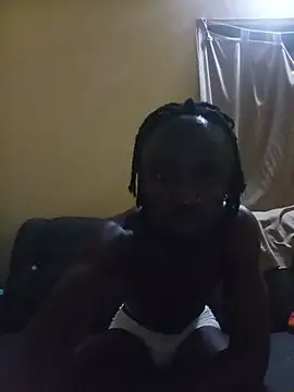 Snapshot of youngdee254 chatting on July 18, 2026, 10:07 pm youngdee254 online show from July 18, 2026, 10:07 pm