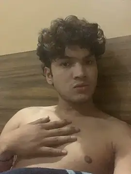 callboysexy022 online show from May 31, 2026, 1:28 pm
