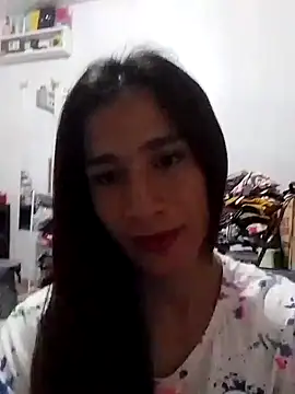 Snapshot of sensual_ashley2002 chatting on June 17, 2026, 3:33 pm sensual ashley2002 online show from June 17, 2026, 3:33 pm