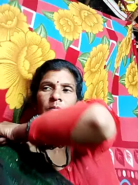 Snapshot of Cut_umang74 chatting on July 15, 2026, 6:26 pm Cut umang74 online show from July 15, 2026, 6:26 pm