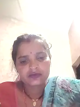 Snapshot of Divya_hot88 chatting on June 1, 2026, 6:40 pm Divya hot88 online show from June 1, 2026, 6:40 pm