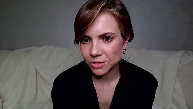 NatalieMoses online show from June 12, 2026, 7:11 pm
