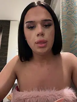 Snapshot of AureliaSatnal chatting on May 31, 2026, 10:43 pm AureliaSatnal online show from May 31, 2026, 10:43 pm