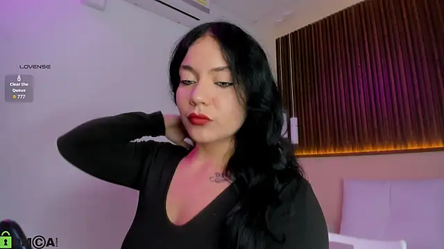 Snapshot of rebecaa_grey chatting on June 12, 2026, 2:04 pm rebecaa grey online show from June 12, 2026, 2:04 pm