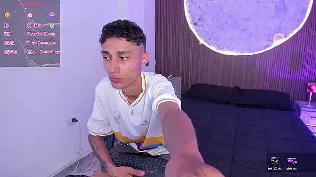 LucasJhonson  online show from July 7, 2026, 8:23 pm