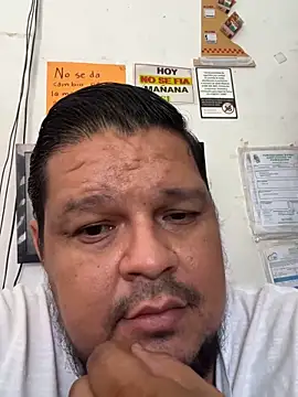 Snapshot of fercho25rv chatting on May 29, 2026, 9:54 pm fercho25rv online show from May 29, 2026, 9:54 pm