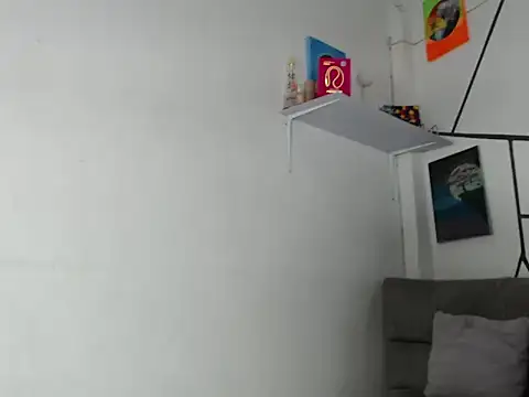 Snapshot of charlotte_vickie chatting on June 17, 2026, 11:31 am charlotte vickie online show from June 17, 2026, 11:31 am