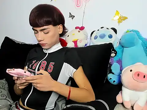 Playboy andeer online show from June 15, 2026, 9:36 pm