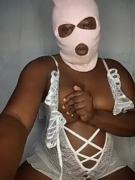Sweetclito online show from July 10, 2026, 3:23 pm