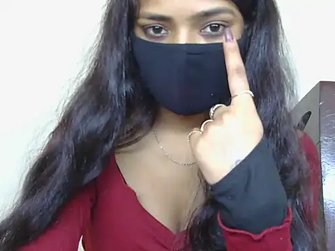 Hot-Roshni online show from July 15, 2026, 2:07 am