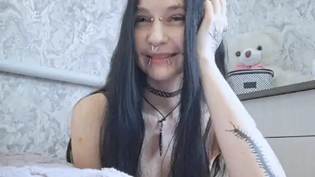 Snapshot of KrissyHiott chatting on June 15, 2026, 4:23 am KrissyHiott online show from June 15, 2026, 4:23 am