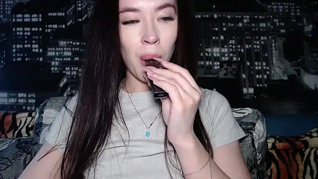 Snapshot of lu_dominationn chatting on June 5, 2026, 9:26 am lu dominationn online show from June 5, 2026, 9:26 am