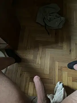 alejandro699669 online show from June 25, 2026, 6:07 am