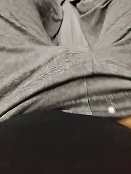 Snapshot of Gordito_PenePeque chatting on June 7, 2026, 10:48 pm Gordito PenePeque online show from June 7, 2026, 10:48 pm