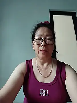 Snapshot of Ai_babylove chatting on July 2, 2026, 1:39 am Ai babylove online show from July 2, 2026, 1:39 am
