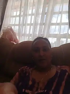 Snapshot of pretty_doll123 chatting on May 31, 2026, 8:31 am pretty doll123 online show from May 31, 2026, 8:31 am